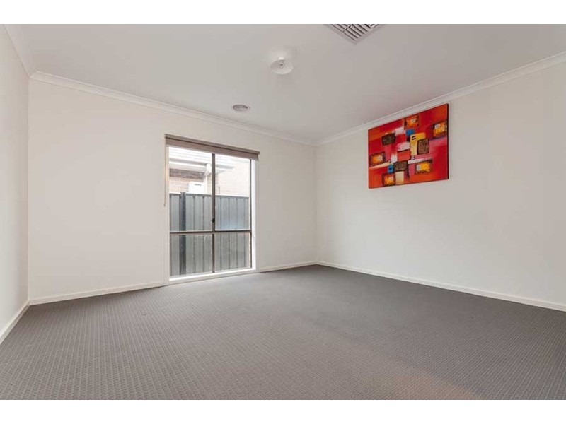 89 Moor Park Drive, Craigieburn VIC 3064