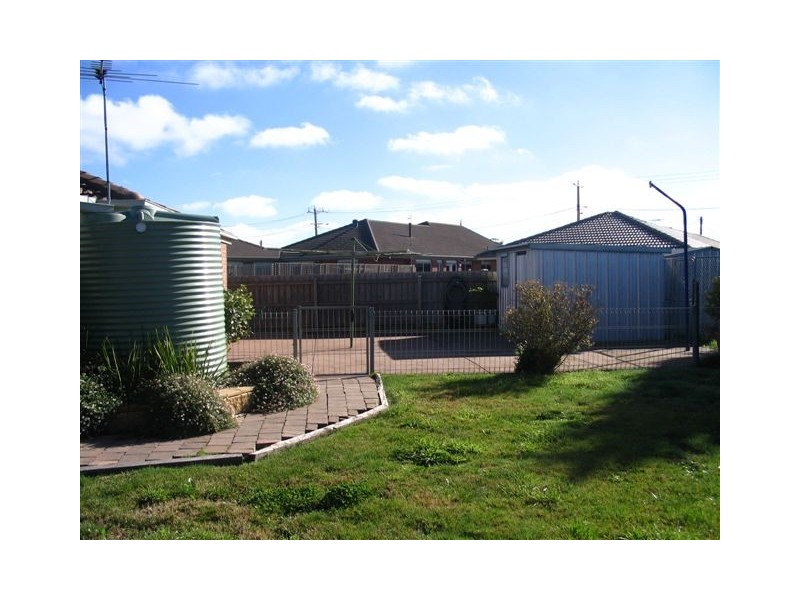 13 Leigh Court, Craigieburn VIC 3064