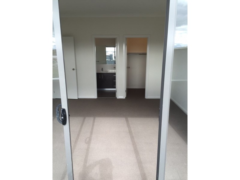 17/45 Lygon Drive, Craigieburn VIC 3064