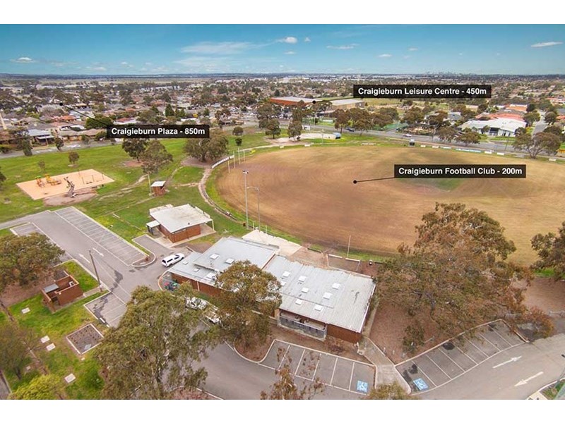 42 Dianne Avenue, Craigieburn VIC 3064