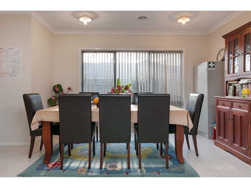 27 Wattletree Street, Craigieburn VIC 3064