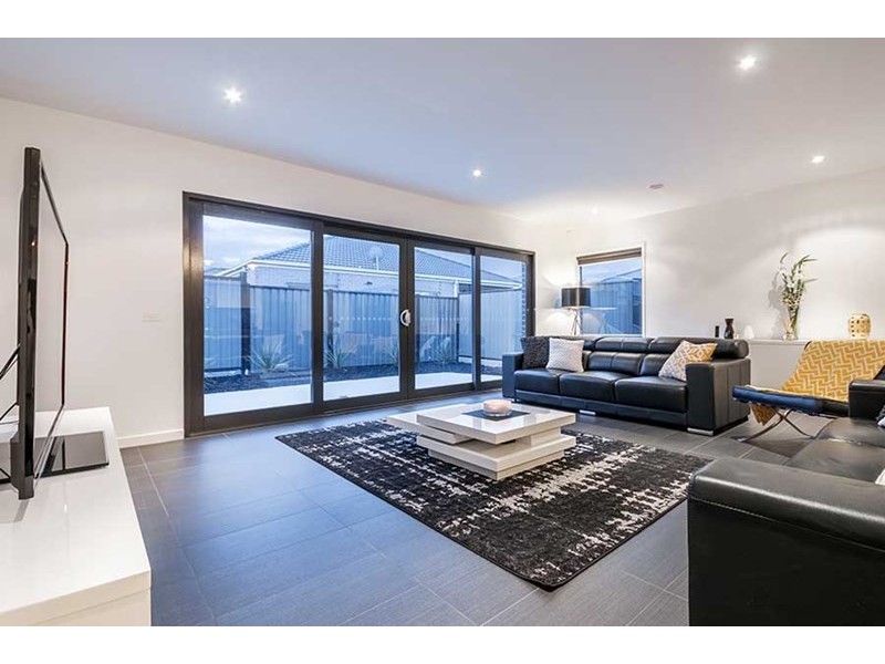 36 Spirited Circuit, Craigieburn VIC 3064