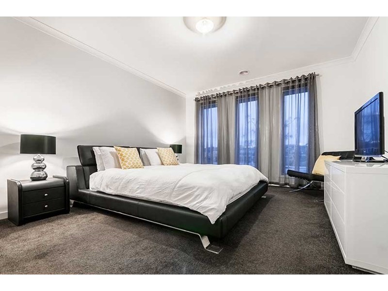 36 Spirited Circuit, Craigieburn VIC 3064