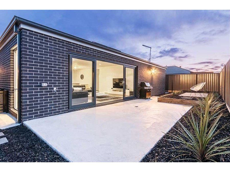 36 Spirited Circuit, Craigieburn VIC 3064
