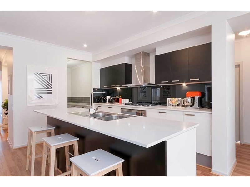 20 Water Fern Grove, Greenvale VIC 3059