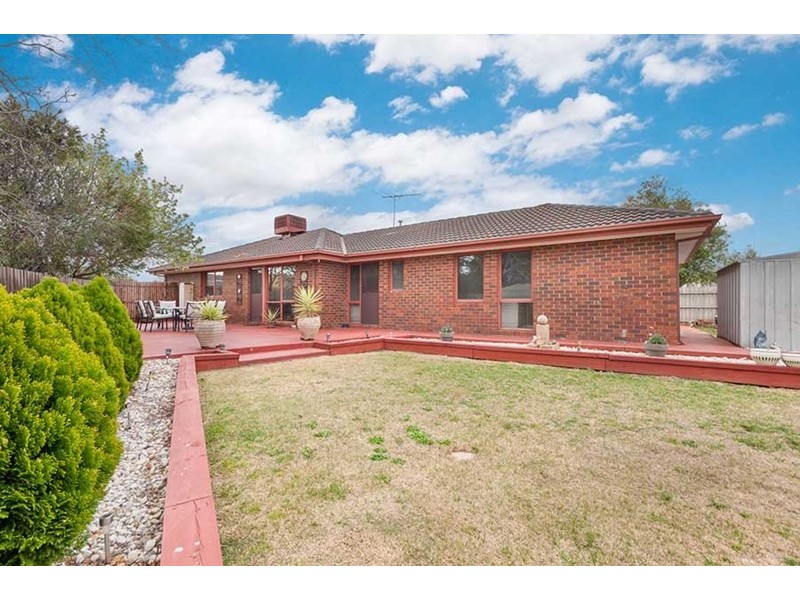 16 Crawley Court, Craigieburn VIC 3064