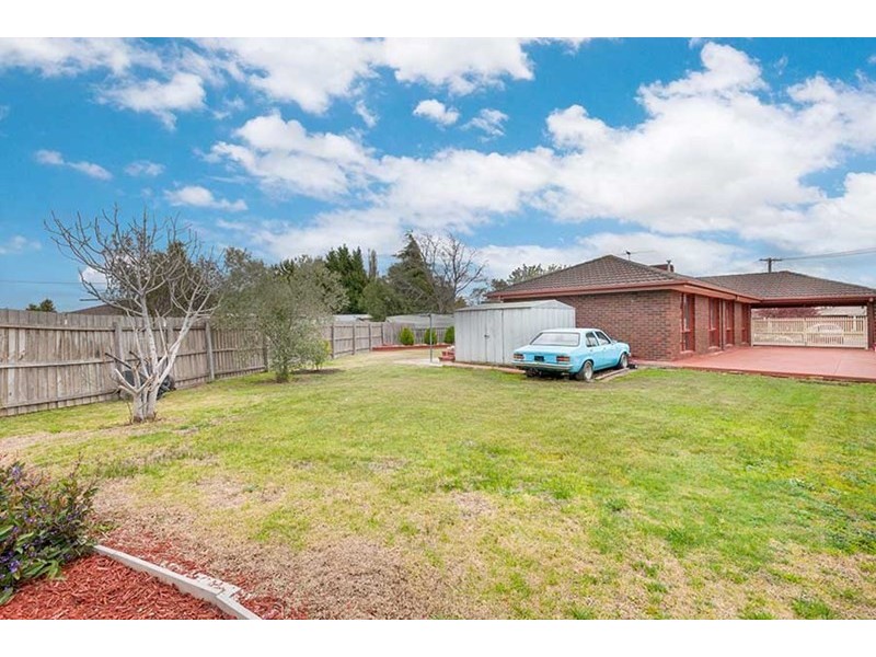 16 Crawley Court, Craigieburn VIC 3064