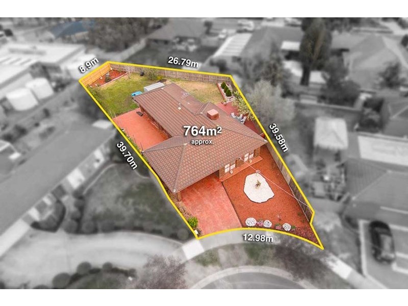 16 Crawley Court, Craigieburn VIC 3064