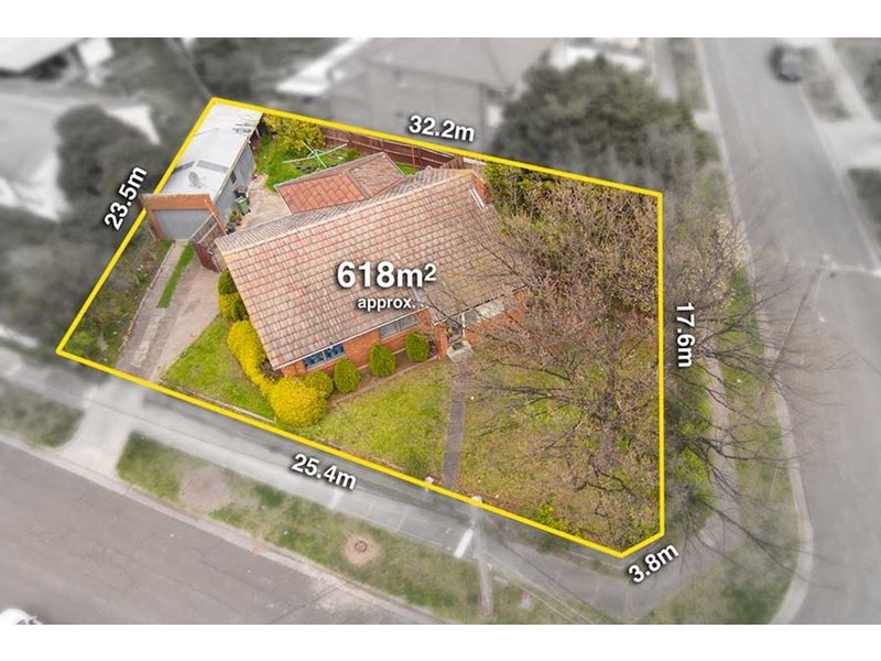 16 Rosedale Crescent, Dallas VIC 3047