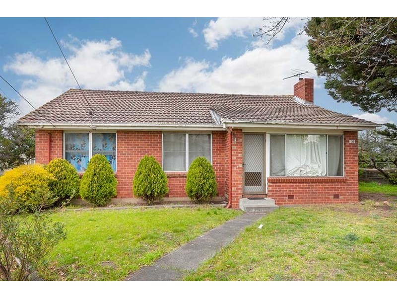 16 Rosedale Crescent, Dallas VIC 3047