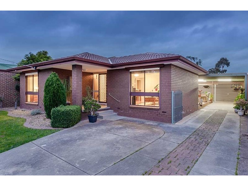 16 Carlisle Street, Craigieburn VIC 3064