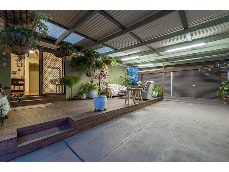 16 Carlisle Street, Craigieburn VIC 3064