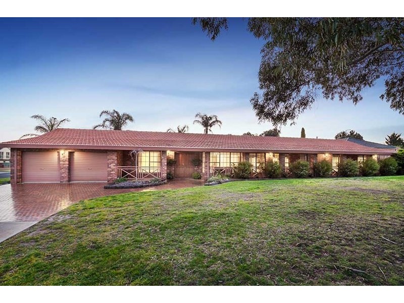 35 Heversham Grove, Greenvale VIC 3059