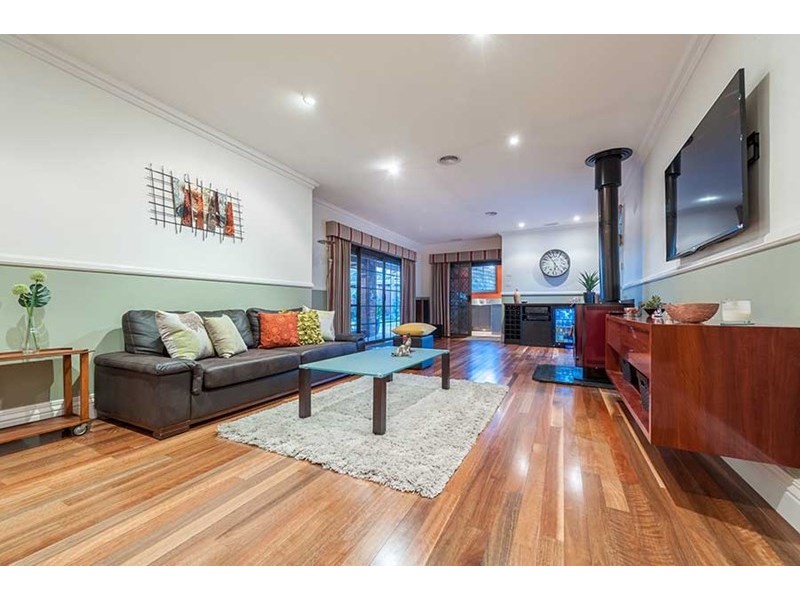 35 Heversham Grove, Greenvale VIC 3059