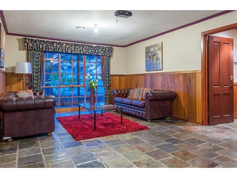 9 Heversham Grove, Greenvale VIC 3059