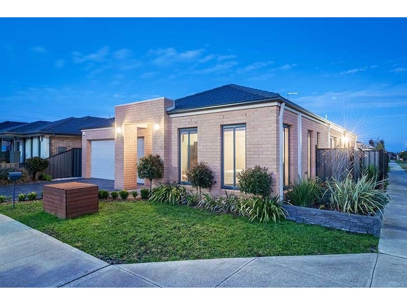 2 Melville Road, Craigieburn VIC 3064