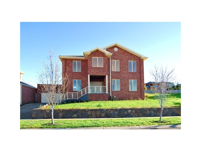 42 Excelsior Heights, Craigieburn VIC 3064