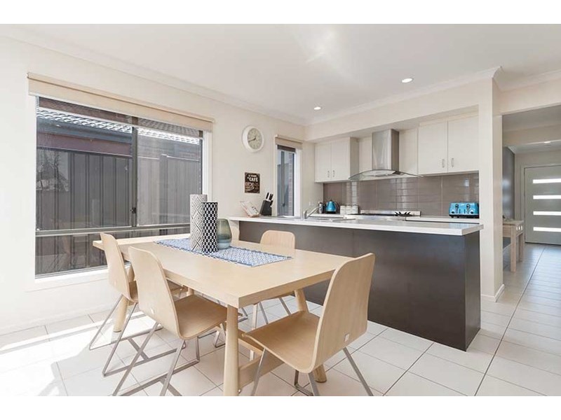 67 Gateshead Street, Craigieburn VIC 3064