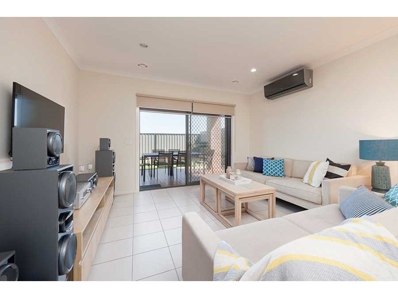 67 Gateshead Street, Craigieburn VIC 3064