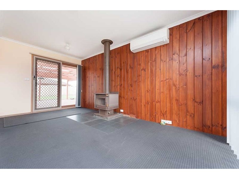16 Silverton Court, Craigieburn VIC 3064