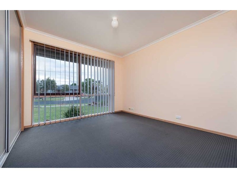 16 Silverton Court, Craigieburn VIC 3064