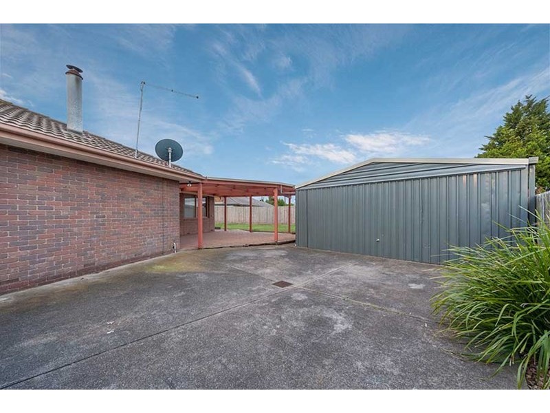 16 Silverton Court, Craigieburn VIC 3064
