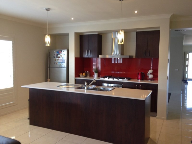 12 Rockwall Drive, Craigieburn VIC 3064