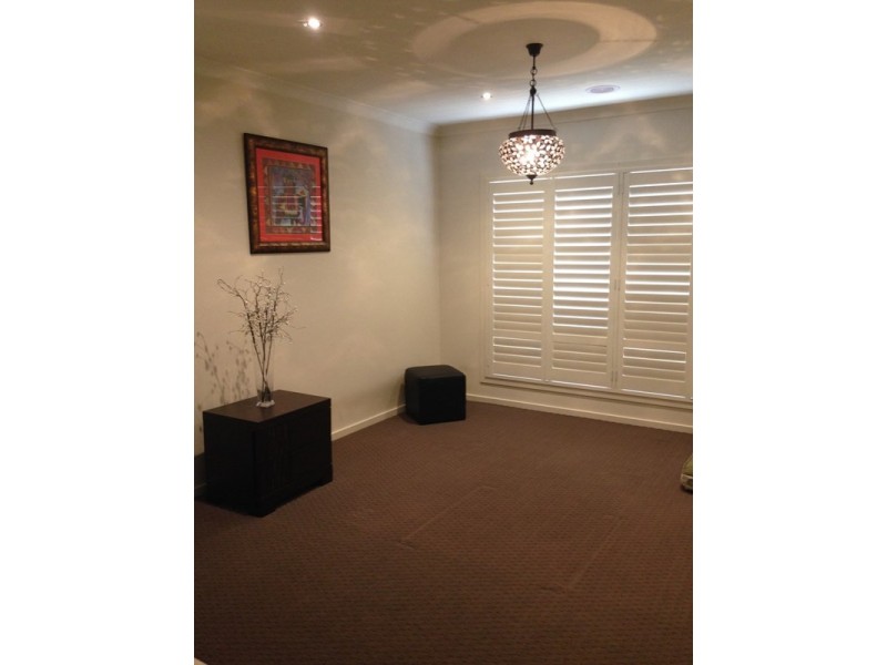 12 Rockwall Drive, Craigieburn VIC 3064