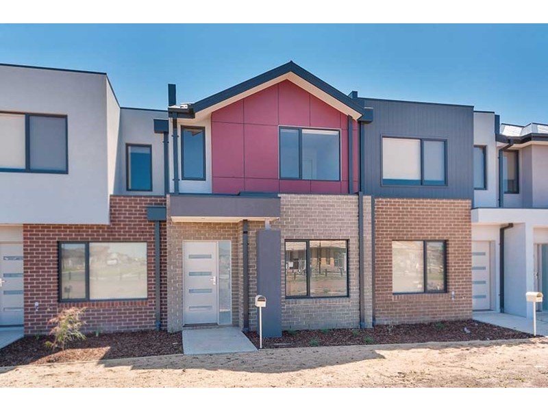 82 Baronial Way, Craigieburn VIC 3064