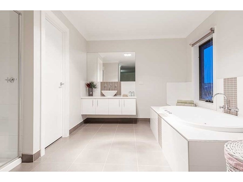 25 Mareeba Way, Craigieburn VIC 3064