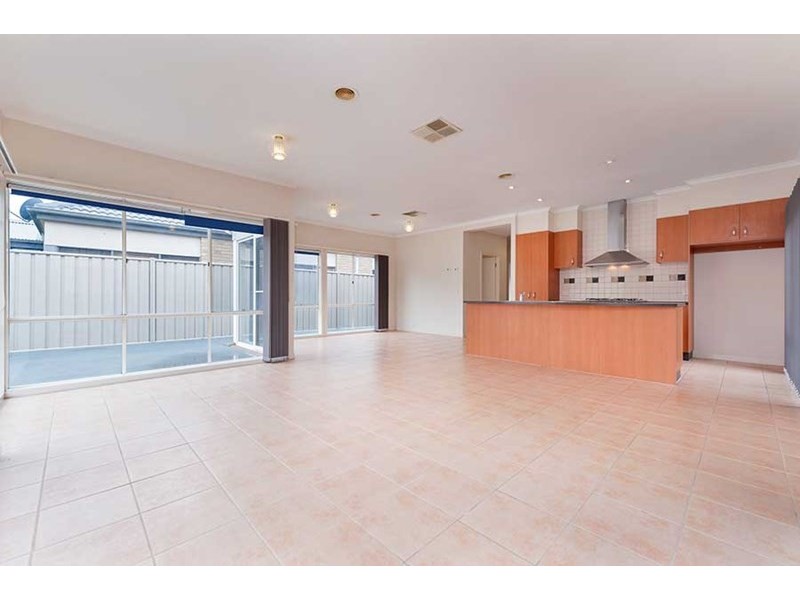 20 Explorers Place, Craigieburn VIC 3064