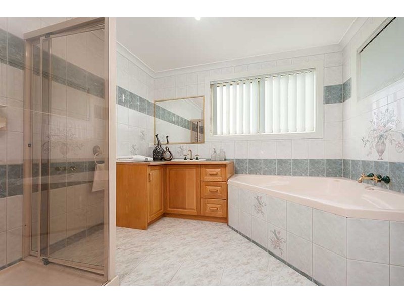 7 Thurmand Court, Roxburgh Park VIC 3064