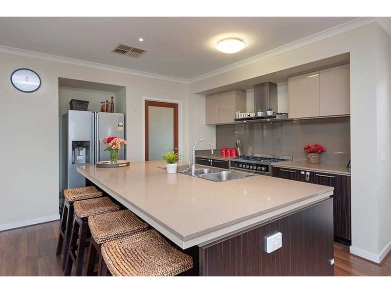 55 Serenity Way, Craigieburn VIC 3064