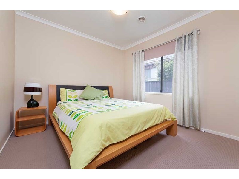 35 Candlebark Drive, Greenvale VIC 3059