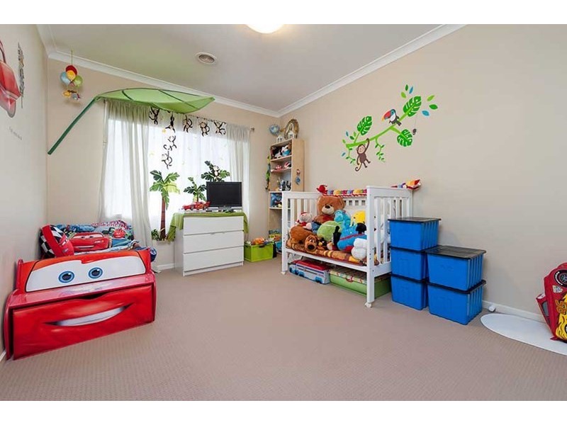 35 Candlebark Drive, Greenvale VIC 3059