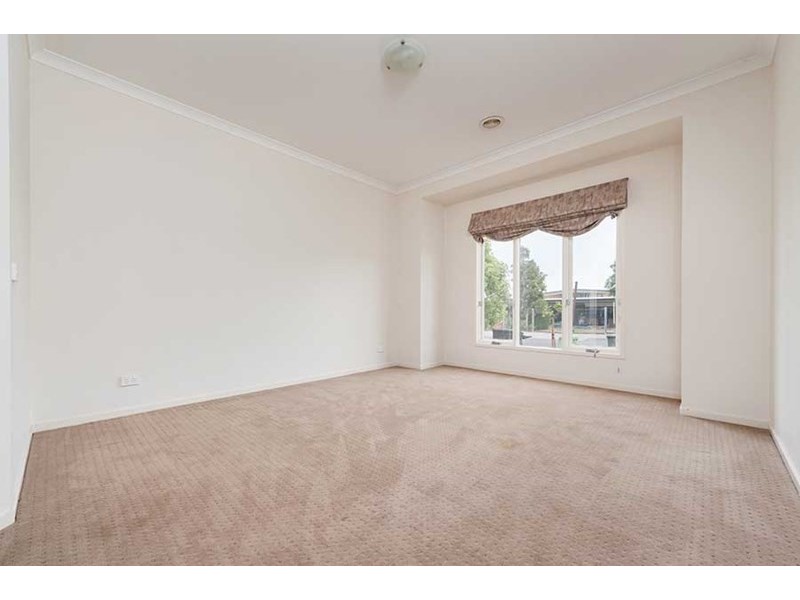 31 Cleveland Drive, Craigieburn VIC 3064