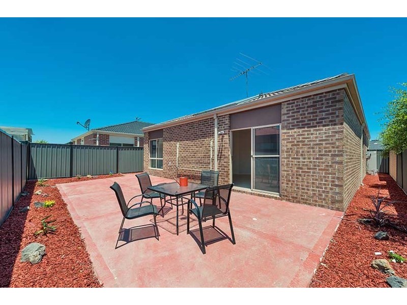 30 Ebony Circuit, Craigieburn VIC 3064