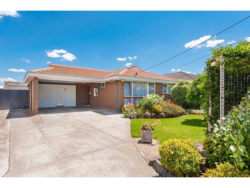 33 Bank Street, Craigieburn VIC 3064