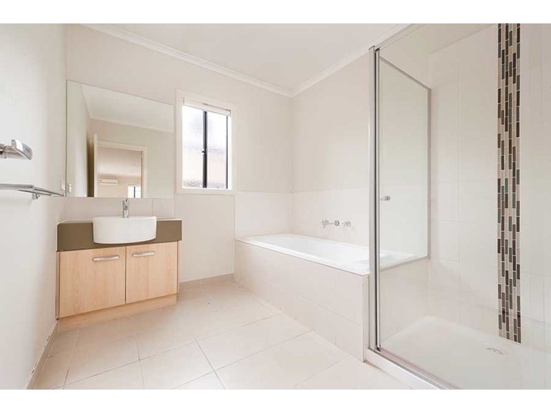 110 Huntington Drive, Craigieburn VIC 3064
