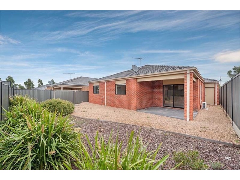 110 Huntington Drive, Craigieburn VIC 3064