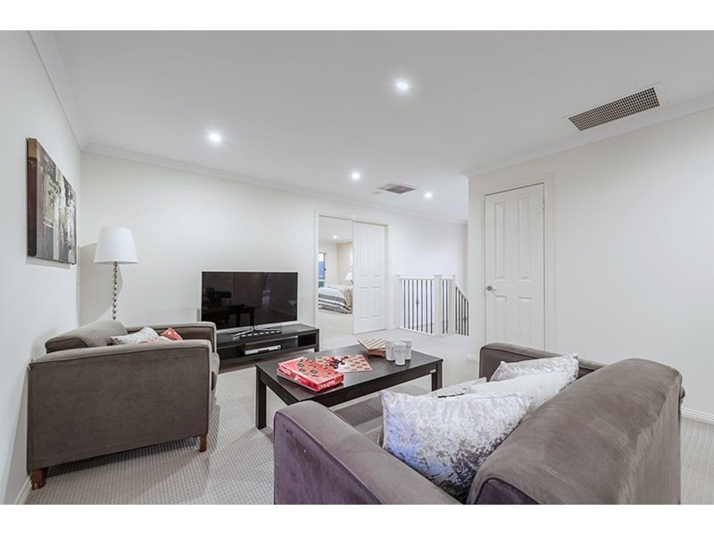 12 Northstead Way, Craigieburn VIC 3064