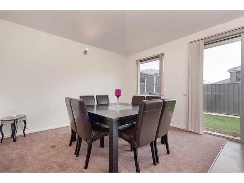 19 Millstream Pass, Craigieburn VIC 3064