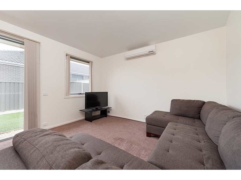 19 Millstream Pass, Craigieburn VIC 3064