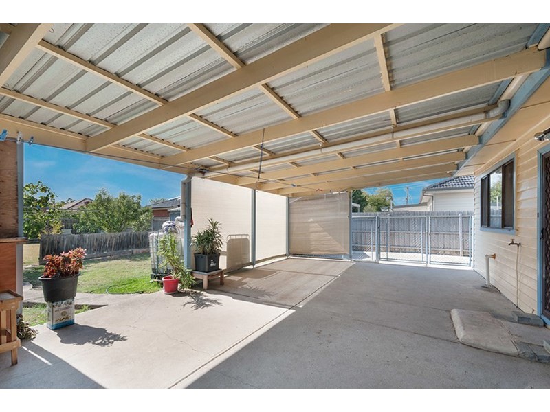 77 Millawa Avenue, St Albans VIC 3021