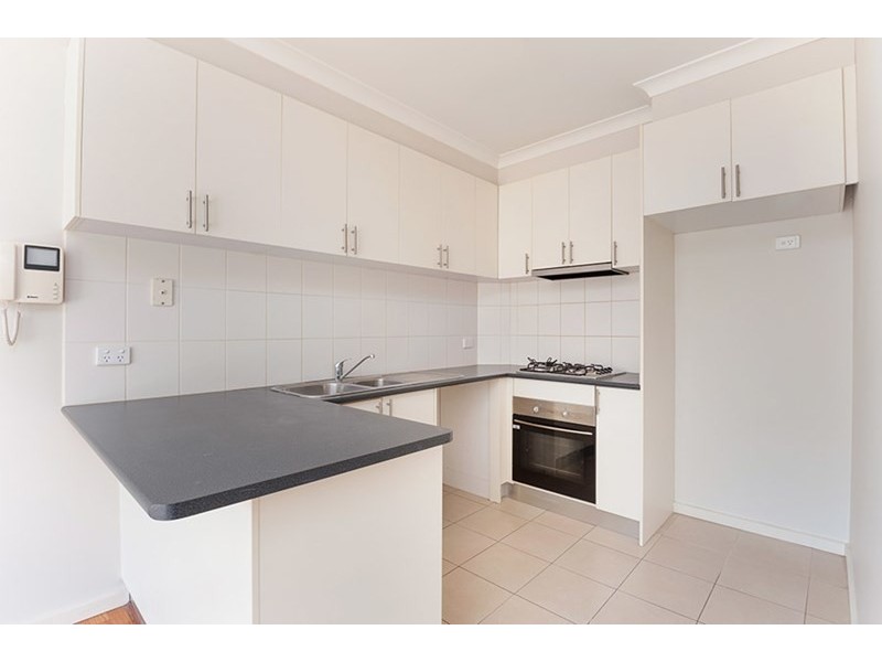 4/26 McKinley Drive, Roxburgh Park VIC 3064