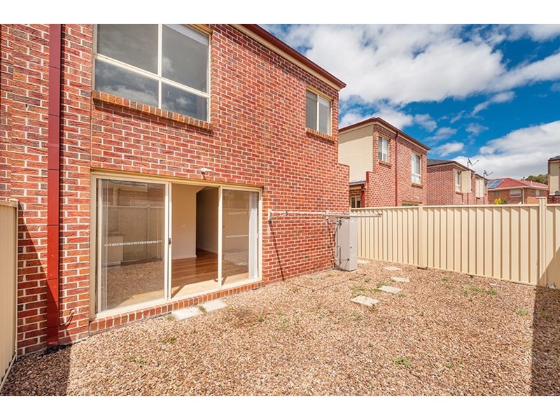 4/26 McKinley Drive, Roxburgh Park VIC 3064
