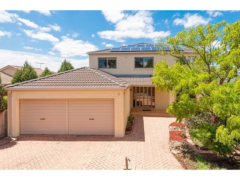 43 Yarcombe Crescent, Craigieburn VIC 3064