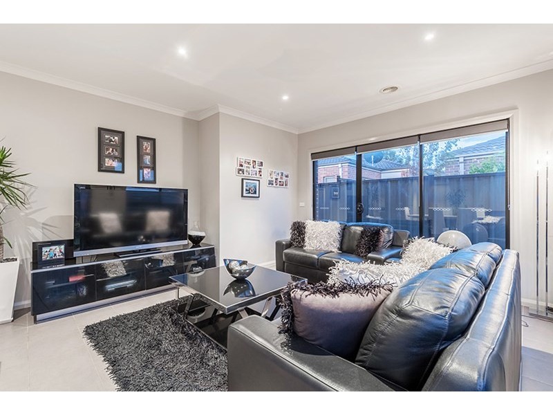 15 Powell Street, Craigieburn VIC 3064