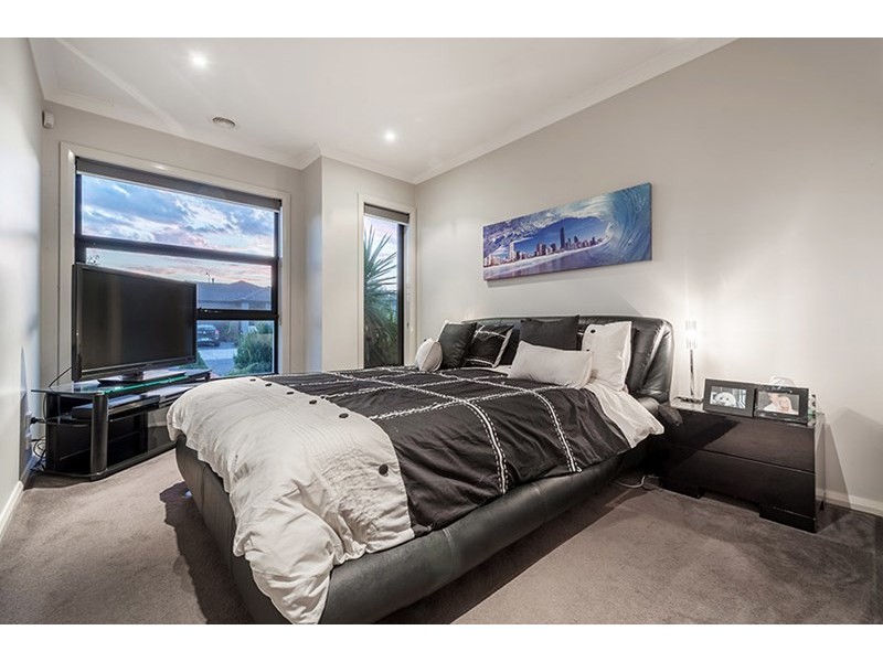 15 Powell Street, Craigieburn VIC 3064