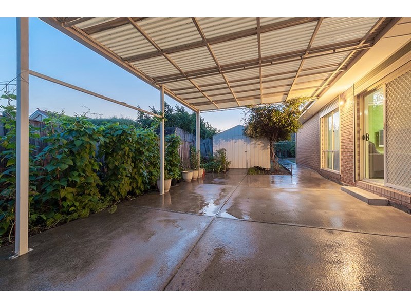 18 Grandview Boulevard, Craigieburn VIC 3064